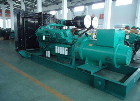静安800kw康明斯柴油发电机组
